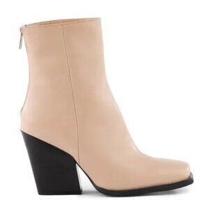 Seychelles  every time you go bootie in Cream sz 7 New NWOB Boots $179 Western